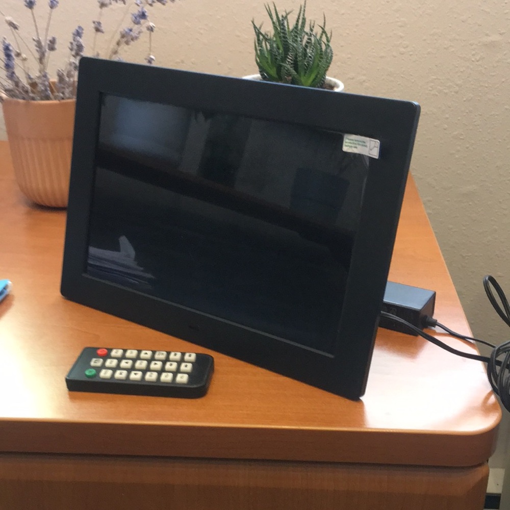 DHWAZZ Digital Picture Frame